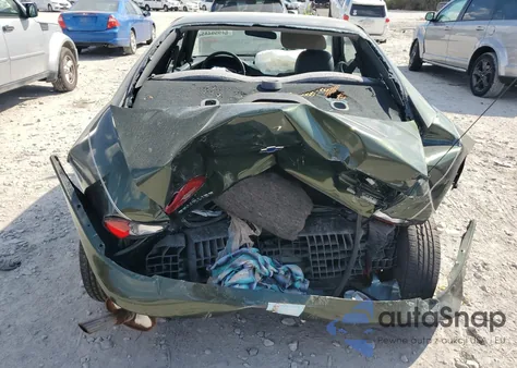 2000 Chevrolet Cavalier из США, поврежденный, VIN 1G1JC1242Y7407427